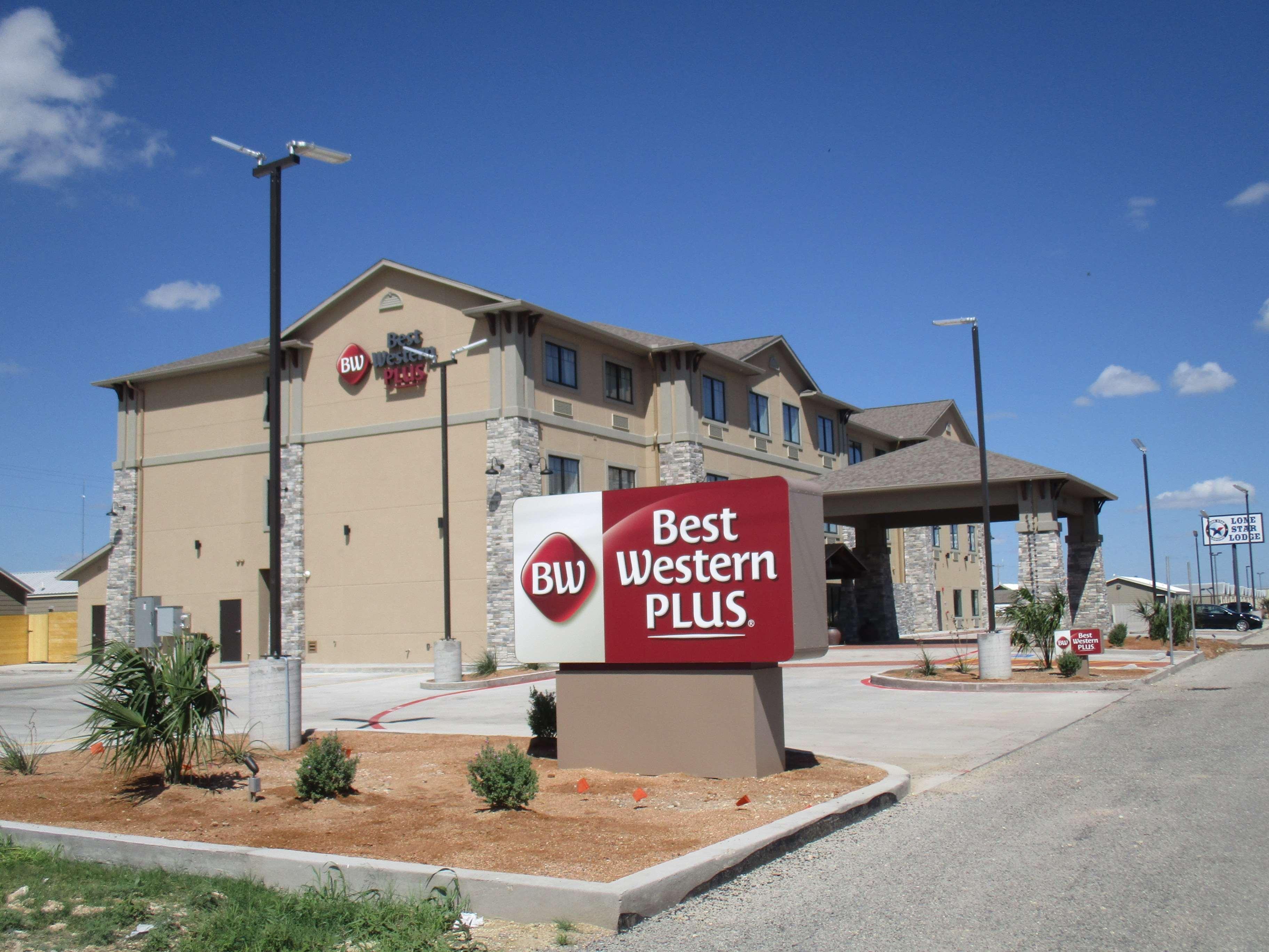Best Western Plus Big Lake Inn Buitenkant foto